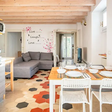 Apartament Golden Hour