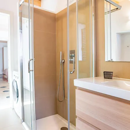 Golden Hour アパート *