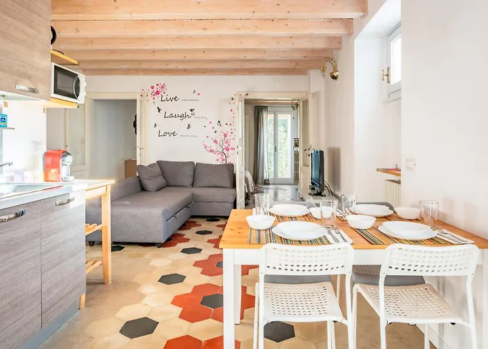 Apartament Golden Hour