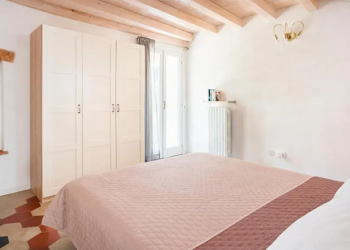 Apartament Golden Hour